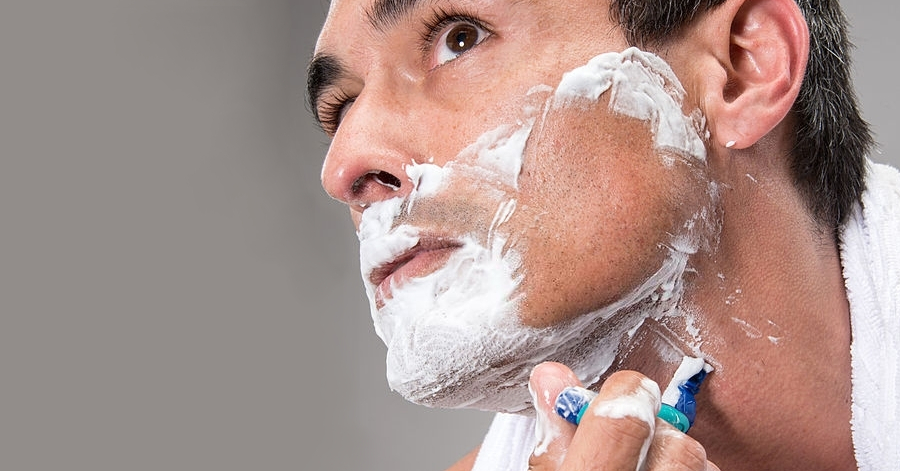 Qué hacer durante el afeitado para no irritar la piel